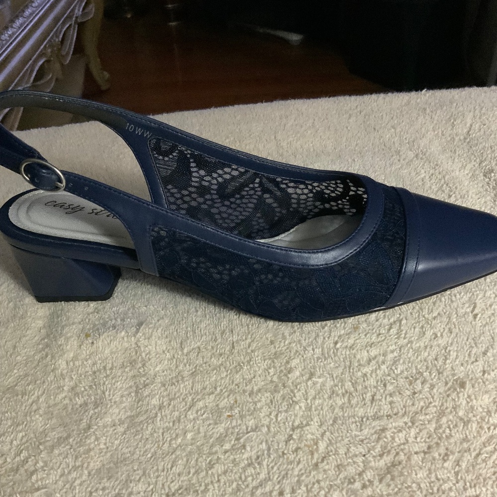 Easy Street Women Sling Back (New)